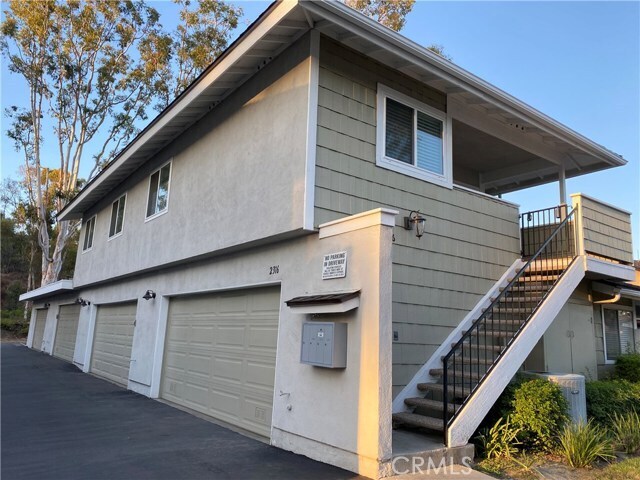 Primary Photo - 2316 Coventry Cir