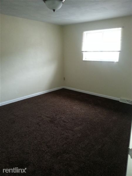 Building Photo - 1674 Hulton Rd