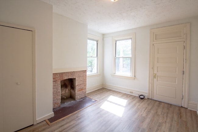 Building Photo - 701 Mifflin Ave
