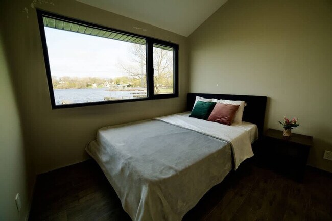 Building Photo - 6010 Rice Lake Scenic Dr