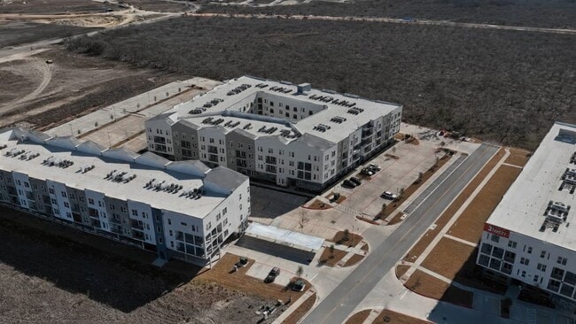  - ThreeTwenty at the Vybe