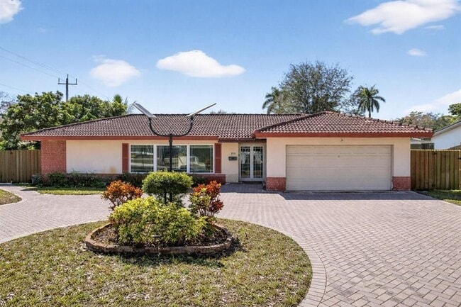 Building Photo - 7000 Plantation Rd