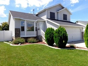 Building Photo - 3340 S Raquel Cir