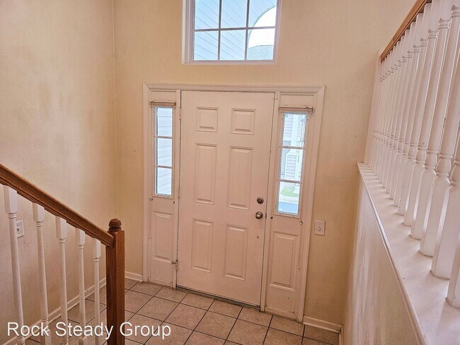 Building Photo - 3 br, 2 bath House - 3915 Sutter St. #11