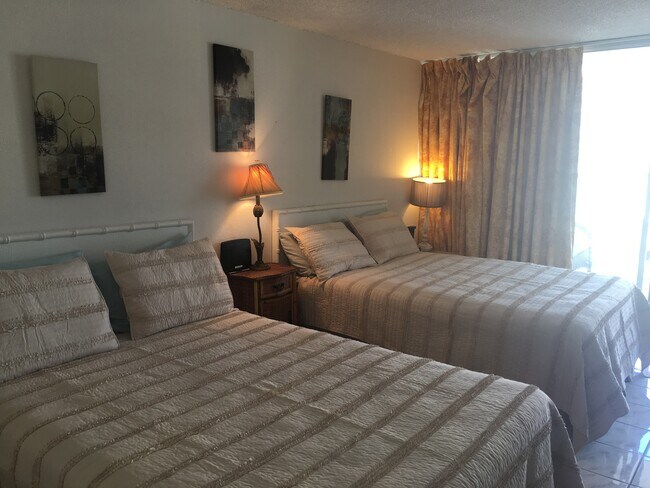 Foto del edificio - 445 Seaside Ave