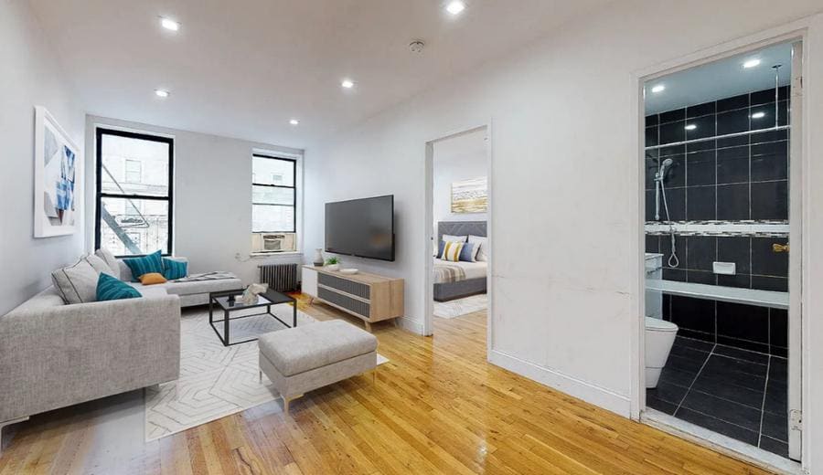 Primary Photo - West 116th Street