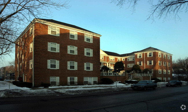 Building Photo - 222-240 Asbury Ave