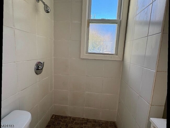 Foto del edificio - 793 E 19th St