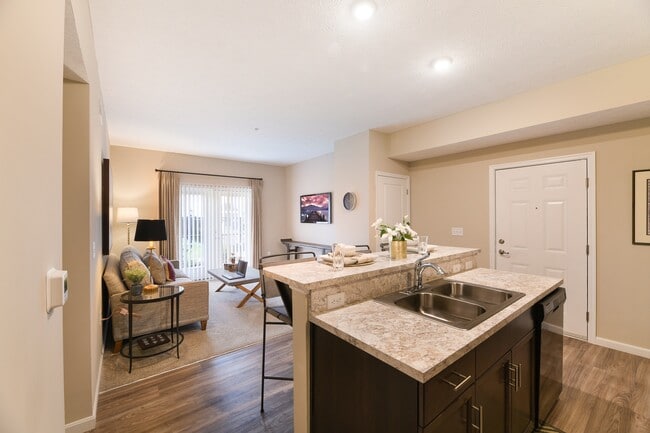 Building Photo - Residence at Cook's Pointe