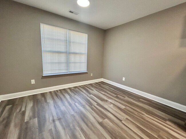 Foto del edificio - Newer construction-3 bedroom, 2 bath!