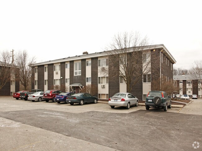 Arbor Hills Apartments Rentals Ann Arbor, MI