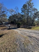 Building Photo - 1112 Dean Forest Rd