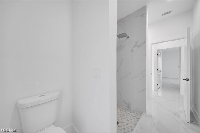 Building Photo - 5003 2nd St W