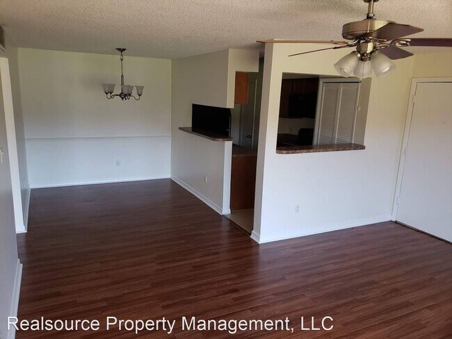Foto del edificio - 4631 Cason Cove Dr