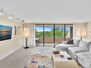 Building Photo - 11113 Biscayne Blvd
