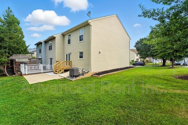 Building Photo - 1 Jack Pine Pl