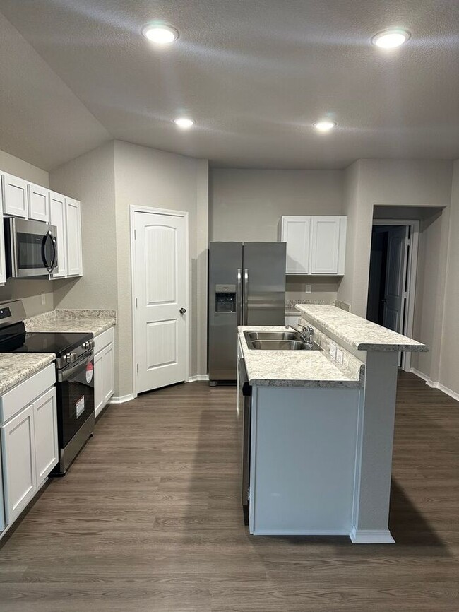 Building Photo - BRAND NEW Four Bedroom | Two Bath Home in ...