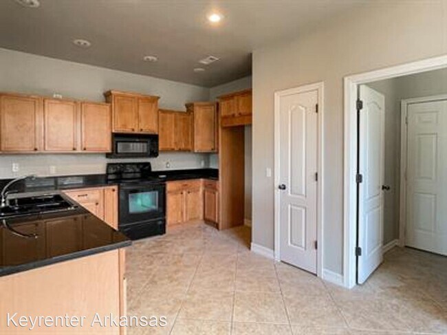 Building Photo - 3 br, 2 bath House - 780 Reisling St