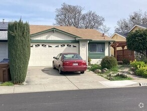 Building Photo - 488 Clifford Ct