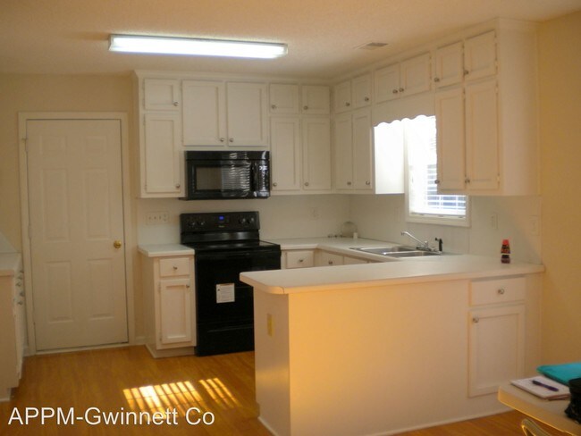 Building Photo - 161 Stonehurst Way