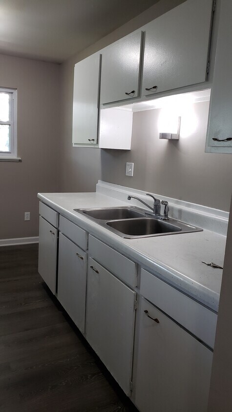 Foto principal - 902 E Sturgis St