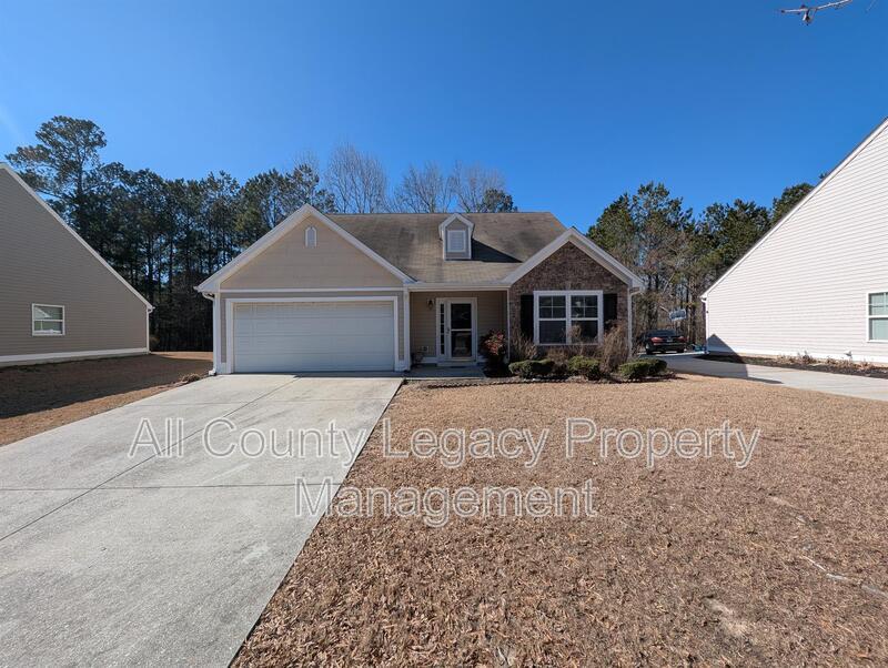 Foto principal - 3730 Village Main St