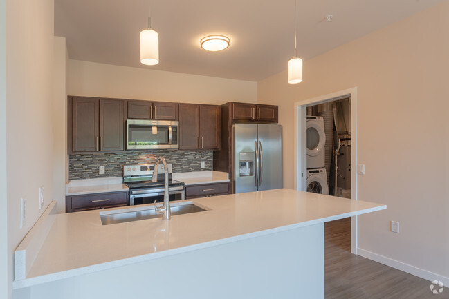 2BR, 2BA - 2A - Luxe Sheboygan Luxury Apartments