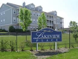 Lakeview Place Condominiums - 1251 W Lake St