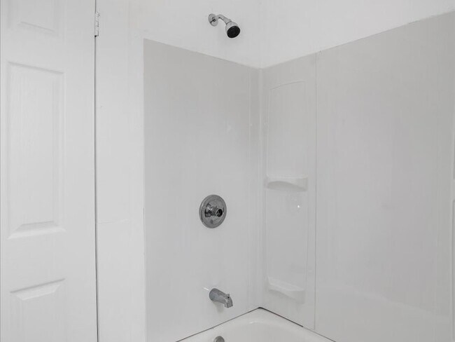 Foto del edificio - 8957 Otsego St