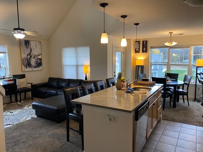 Foto del edificio - 411 Bleeker St