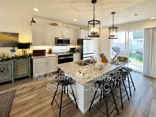 Foto del edificio - 5679 Dakan Lp