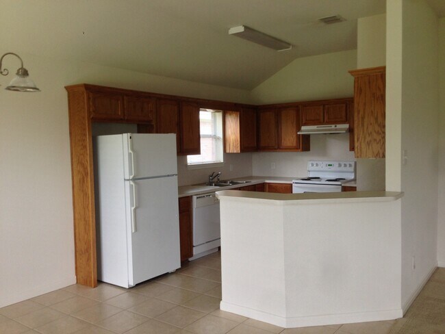 Foto del edificio - 3BR / 2BA Duplex in Hewitt, Texas | Midway...