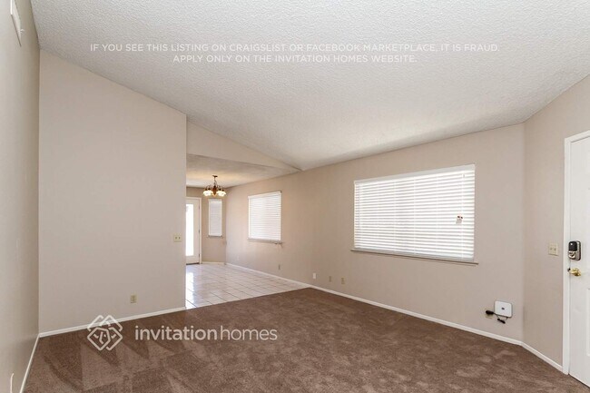 Foto del edificio - 7608 Velvet Canyon Ave