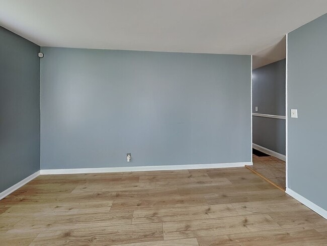 Building Photo - 3020 Wenonah Park Pl SW