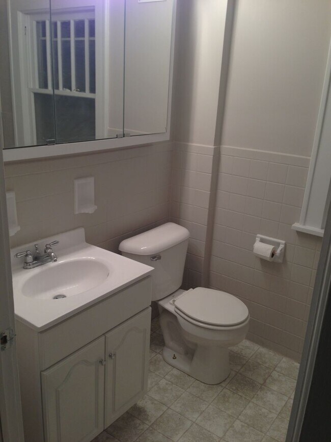 Foto del edificio - Large 4BR Plain Local Home for Rent