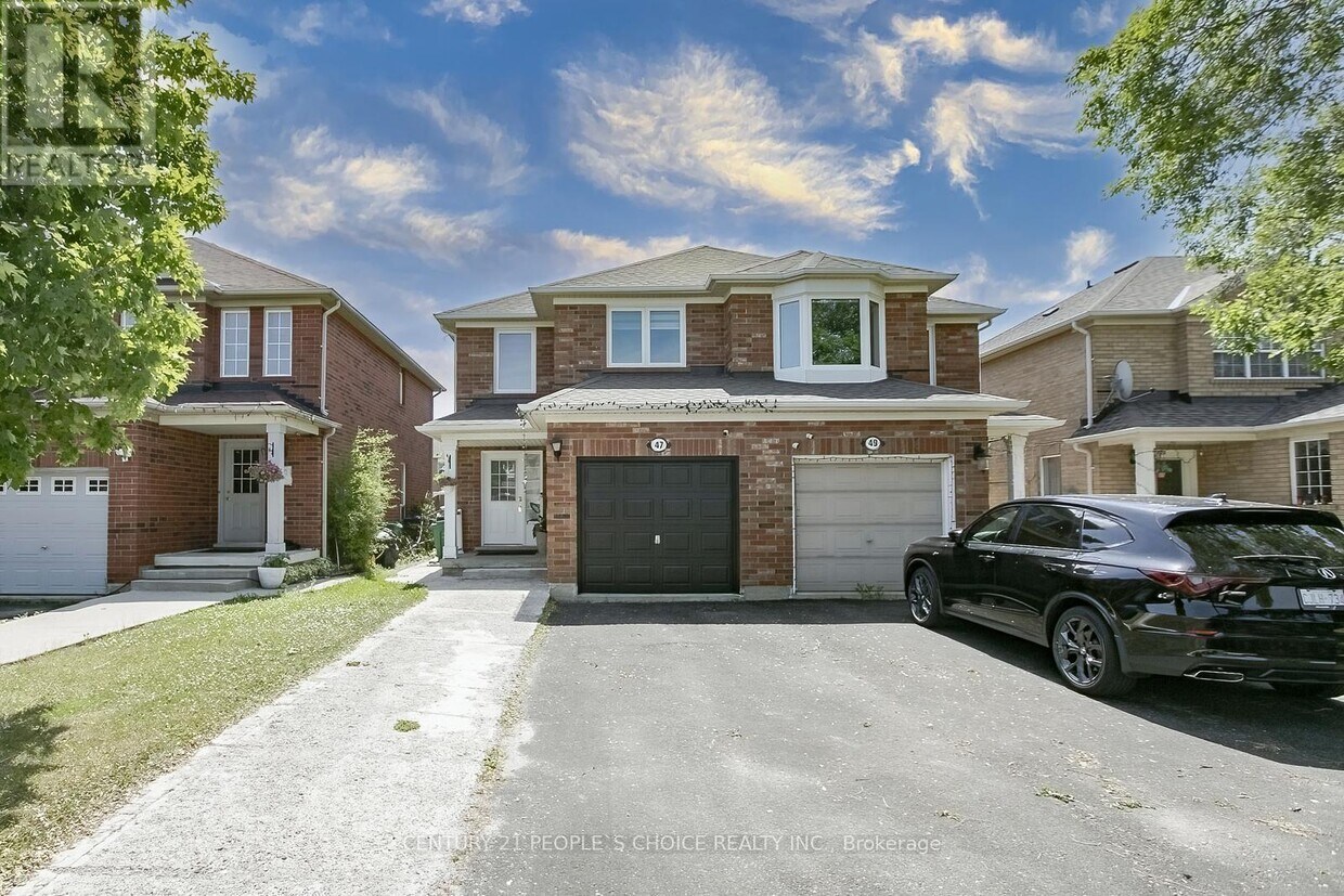 Primary Photo - 47 Garibaldi Dr