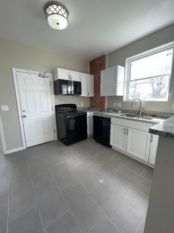 Primary Photo - 537 Prospect Pl