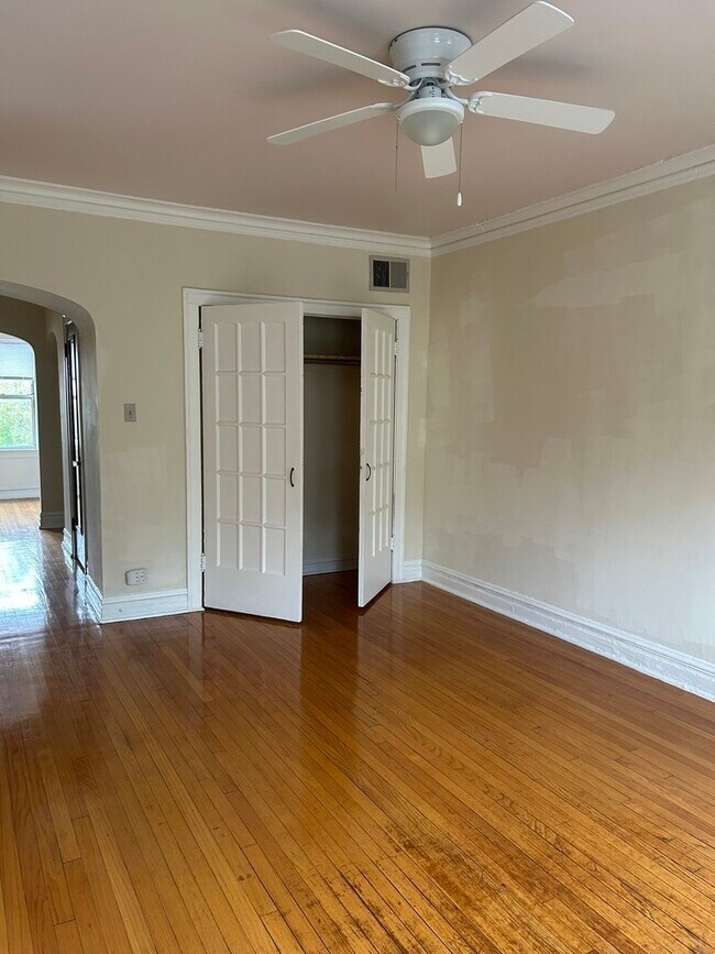 Foto del edificio - 4955 N Whipple St