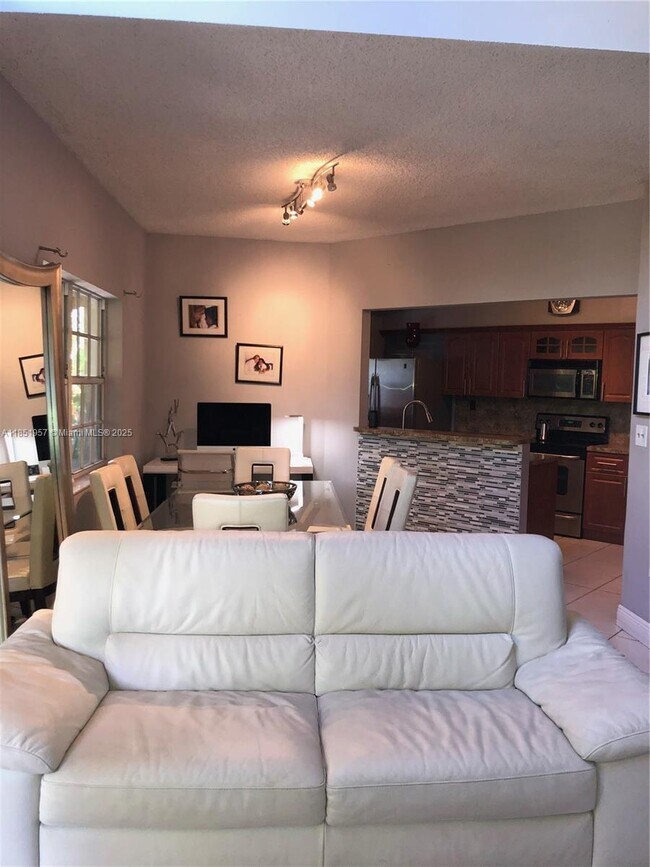 Foto del edificio - 14355 SW 57th Ln