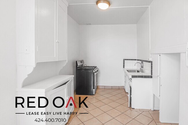 Building Photo - 407 S Gramercy Pl