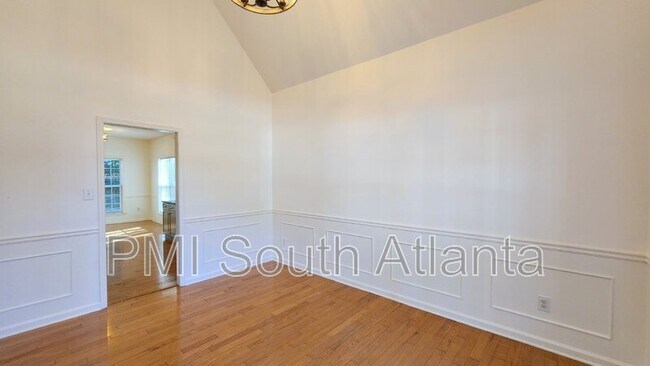 Foto del edificio - 105 Pine Shoals Trail