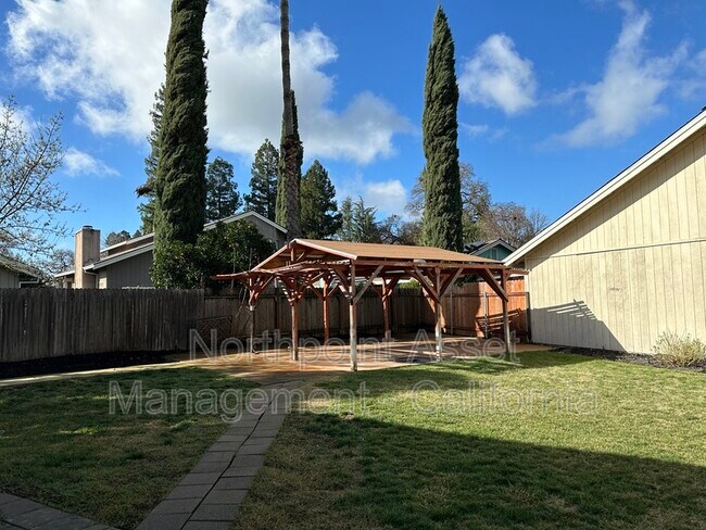 Foto del edificio - 6936 Plume Way