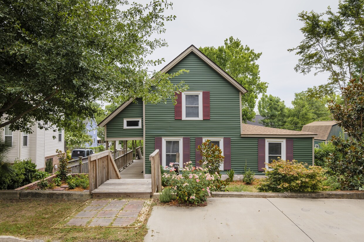 Photo - 319 Oliver St (West Columbia, SC)