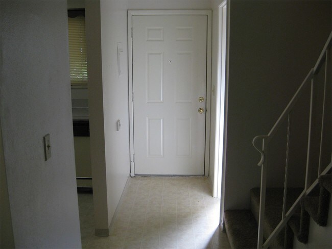 Foto del edificio - 2300 Norkenzie Rd