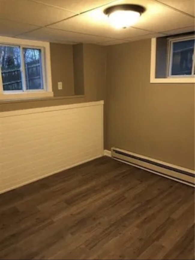 Bedroom - 2142 Mineral Spring Ave