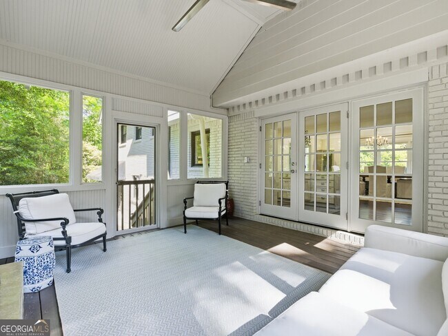Building Photo - 1350 Battleview Dr NW