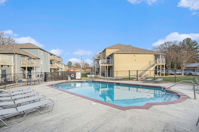 Foto del edificio - Park Towne Apartments
