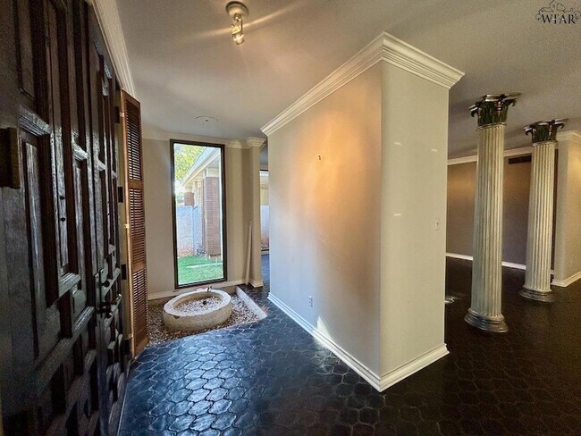 Foto del edificio - 7 Newcomb Terrace