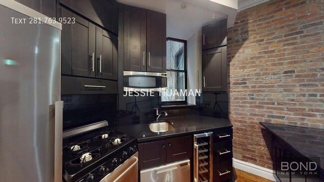 Foto del edificio - 248 Mott St