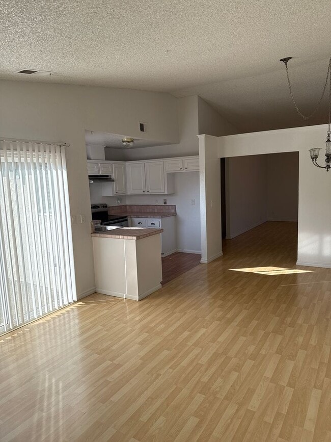 Building Photo - Affordable living